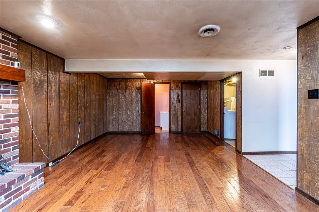 New Stanton, Pennsylvania 15672, United States, 3 Bedrooms Bedrooms, ,2 BathroomsBathrooms,Residential,Active,240191