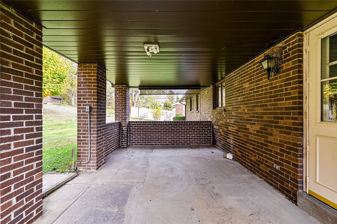 New Stanton, Pennsylvania 15672, United States, 3 Bedrooms Bedrooms, ,2 BathroomsBathrooms,Residential,Active,240191