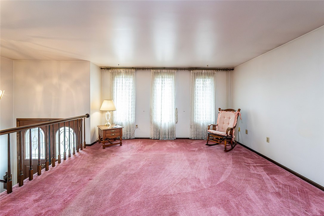 New Stanton, Pennsylvania 15672, United States, 3 Bedrooms Bedrooms, ,2 BathroomsBathrooms,Residential,Active,240191