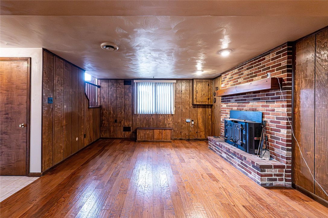 New Stanton, Pennsylvania 15672, United States, 3 Bedrooms Bedrooms, ,2 BathroomsBathrooms,Residential,Active,240191