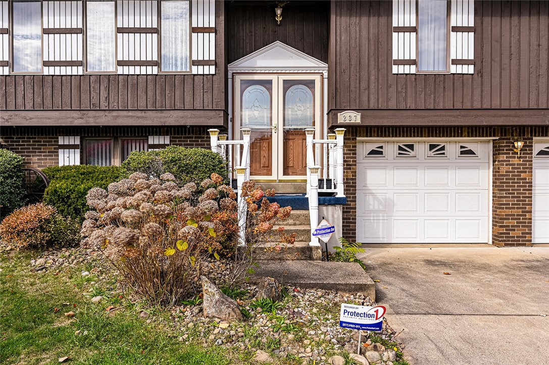 New Stanton, Pennsylvania 15672, United States, 3 Bedrooms Bedrooms, ,2 BathroomsBathrooms,Residential,Active,240191