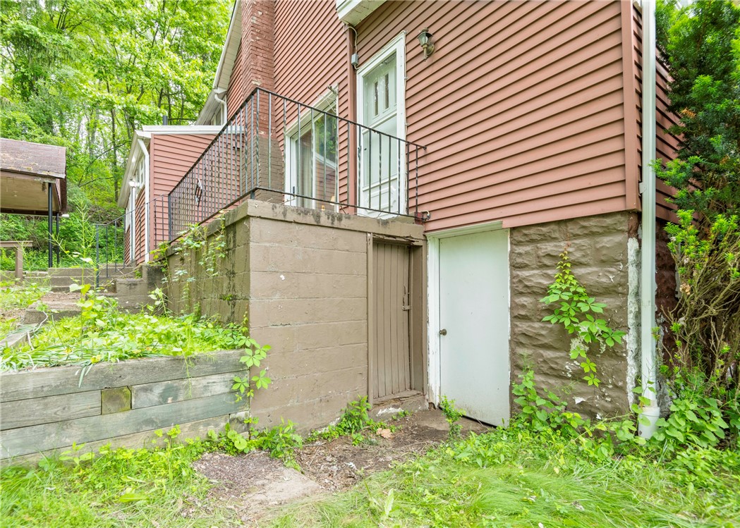 2555 Cole Rd