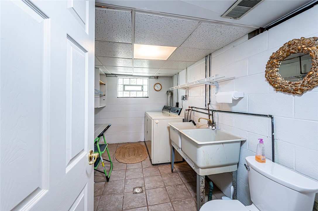 Hempfield Twp - Wml, Pennsylvania 15672, United States, 3 Bedrooms Bedrooms, ,2 BathroomsBathrooms,Residential,Active,112399