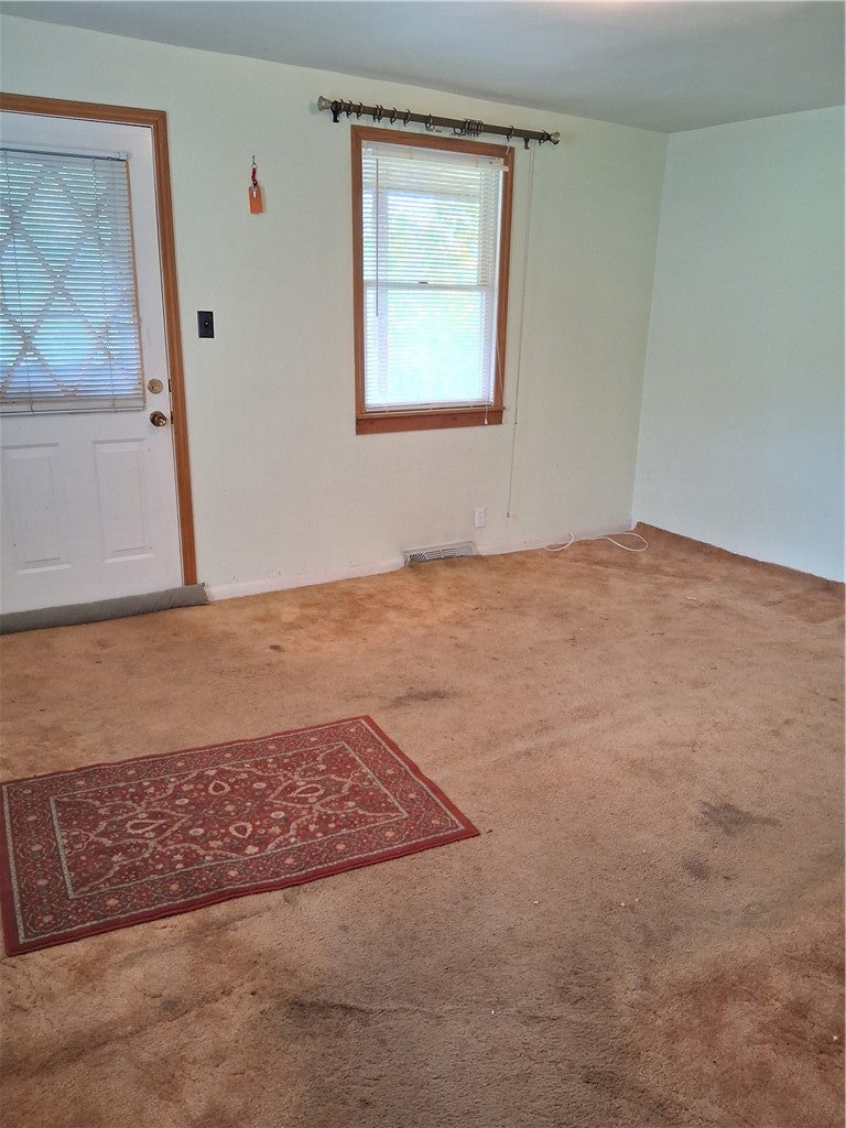 22 Verner Ave