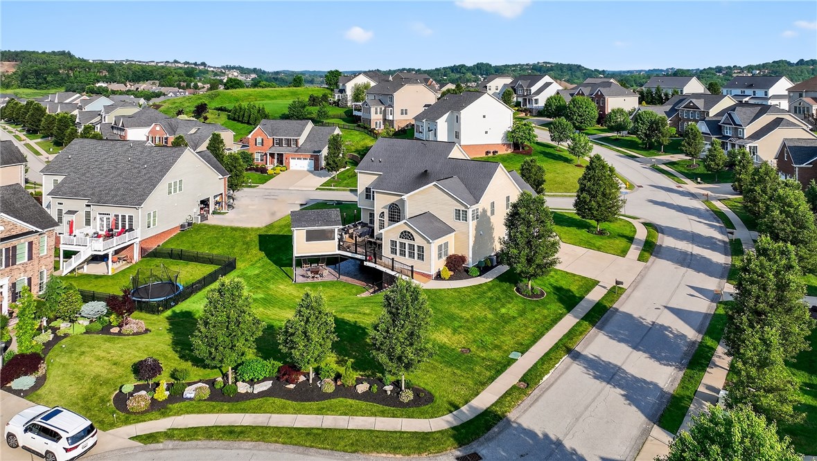 North Strabane, Pennsylvania 15317, United States, 4 Bedrooms Bedrooms, ,3 BathroomsBathrooms,Residential,Contingent,154217