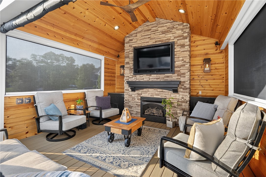 North Strabane, Pennsylvania 15317, United States, 4 Bedrooms Bedrooms, ,3 BathroomsBathrooms,Residential,Contingent,154217