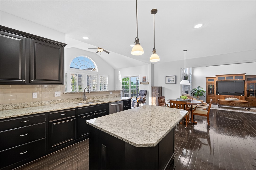 North Strabane, Pennsylvania 15317, United States, 4 Bedrooms Bedrooms, ,3 BathroomsBathrooms,Residential,Contingent,154217