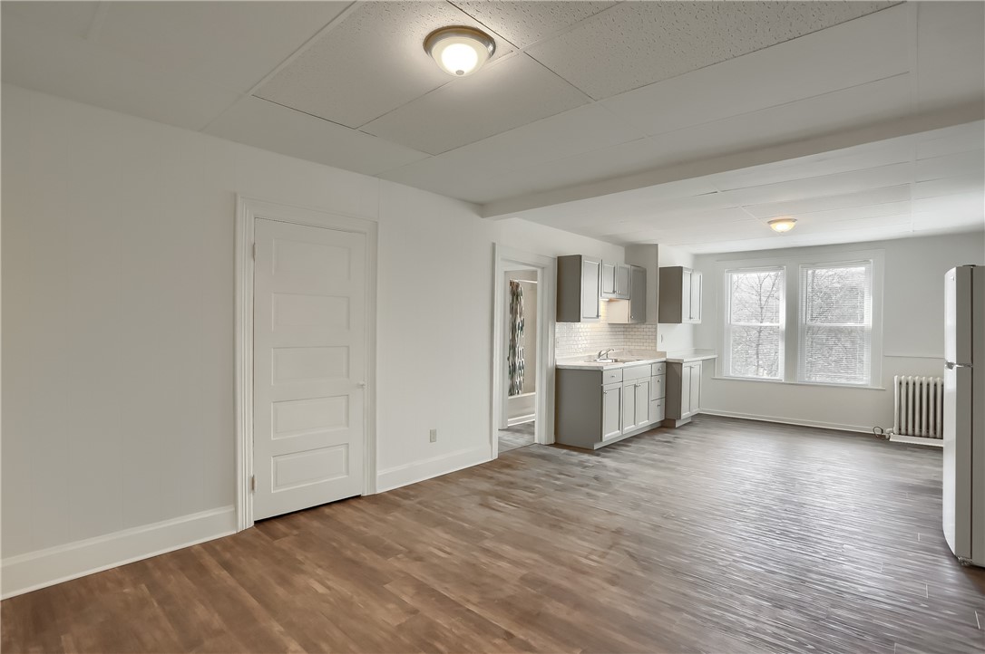 Zelienople Boro, Pennsylvania 16063, United States, 2 Bedrooms Bedrooms, ,1 BathroomBathrooms,Residential,Active,23171