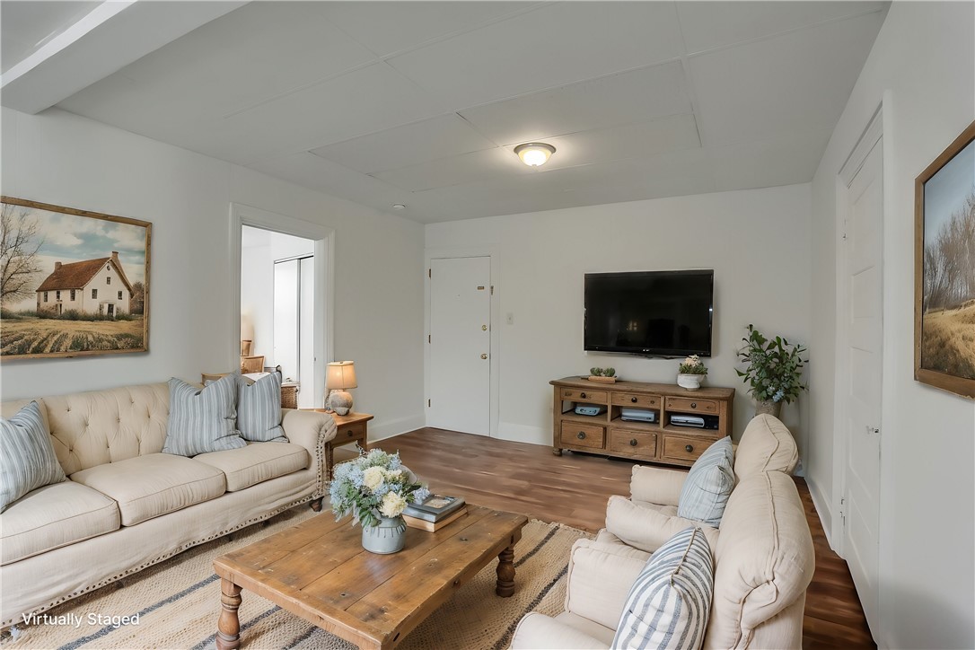 Zelienople Boro, Pennsylvania 16063, United States, 2 Bedrooms Bedrooms, ,1 BathroomBathrooms,Residential,Active,23171