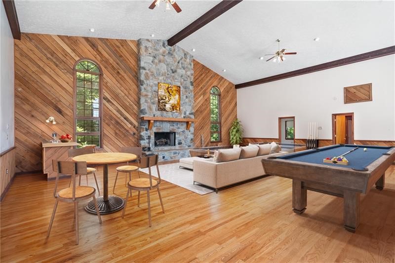 Canonsburg, Pennsylvania, 15317, United States, 5 Bedrooms Bedrooms, ,5 BathroomsBathrooms,Residential,Active,2009822