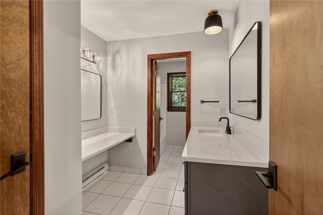 Canonsburg, Pennsylvania, 15317, United States, 5 Bedrooms Bedrooms, ,5 BathroomsBathrooms,Residential,Active,2009822