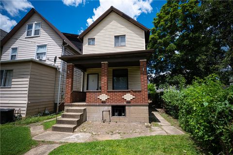 Homes For Rent - 1067 Cleveland Ave Ave<br/> Brackenridge, PA 15014