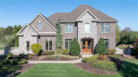 Photo of 135 Majestic Dr, Mars, PA 16046 (MLS # 1724186)