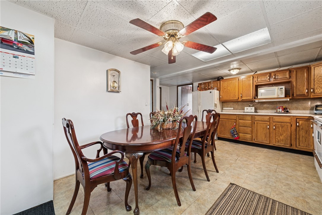 Shade Twp, Pennsylvania 15924, United States, 4 Bedrooms Bedrooms, ,2 BathroomsBathrooms,Residential,Active,116061