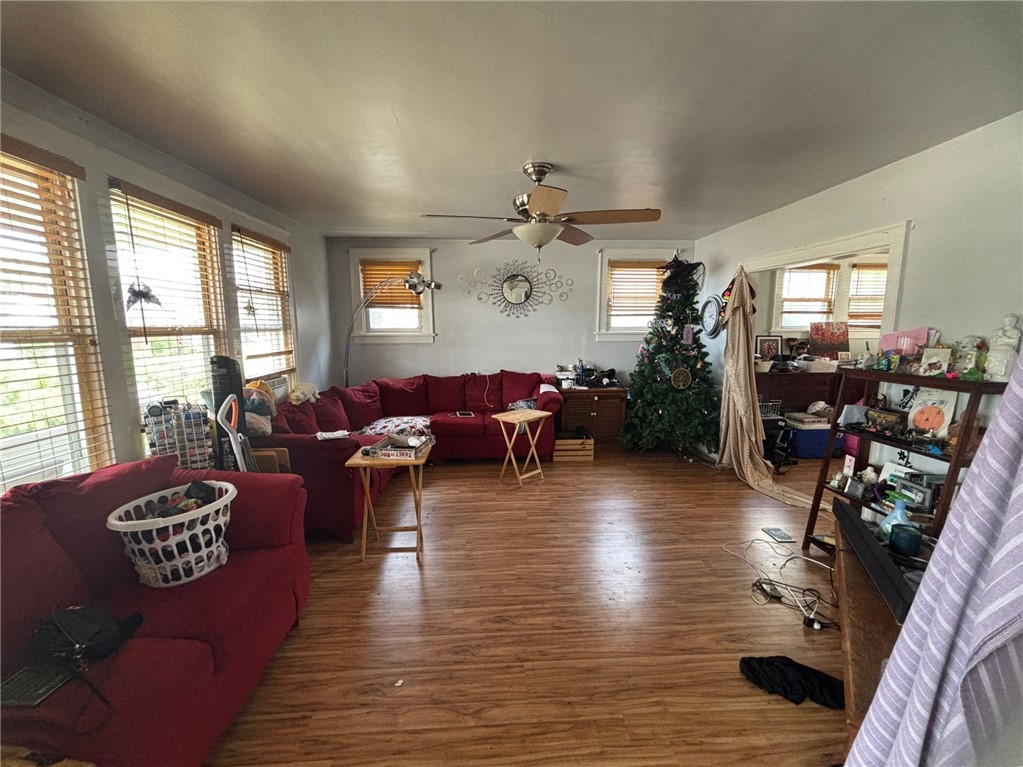 293 Grandview Way