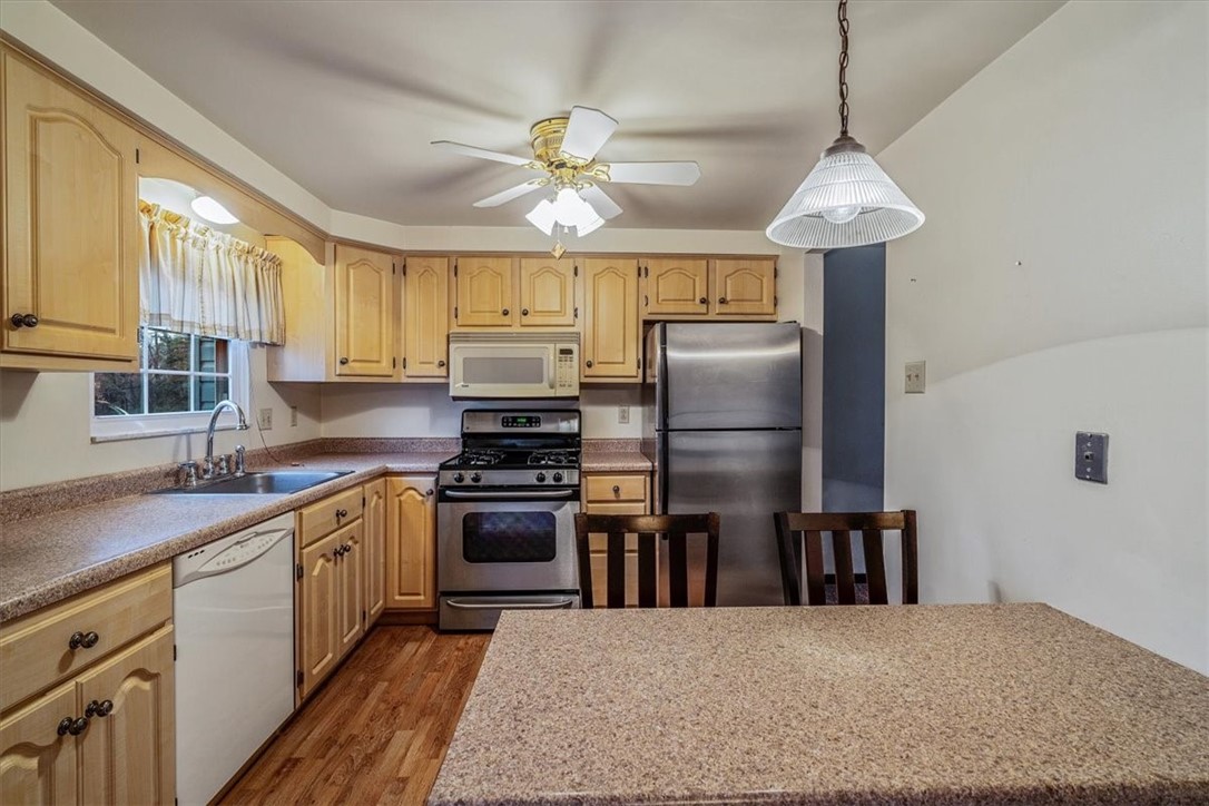126 Heather Dr Dr, Monroeville, Pennsylvania image 12