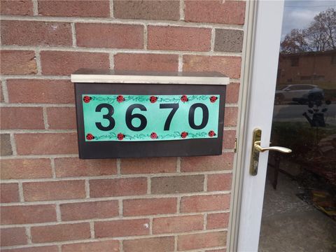 Photo of 3670 Allendale Cir #3670, Pittsburgh, PA 15204 (MLS # 1736217)