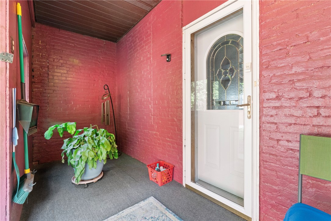 555 Hazelwood Ave