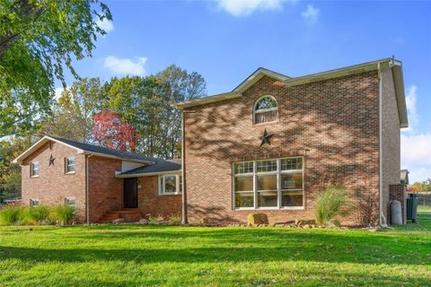 Photo of 462 Fairlane Blvd, New Galilee, PA 16141 (MLS # 1727014)