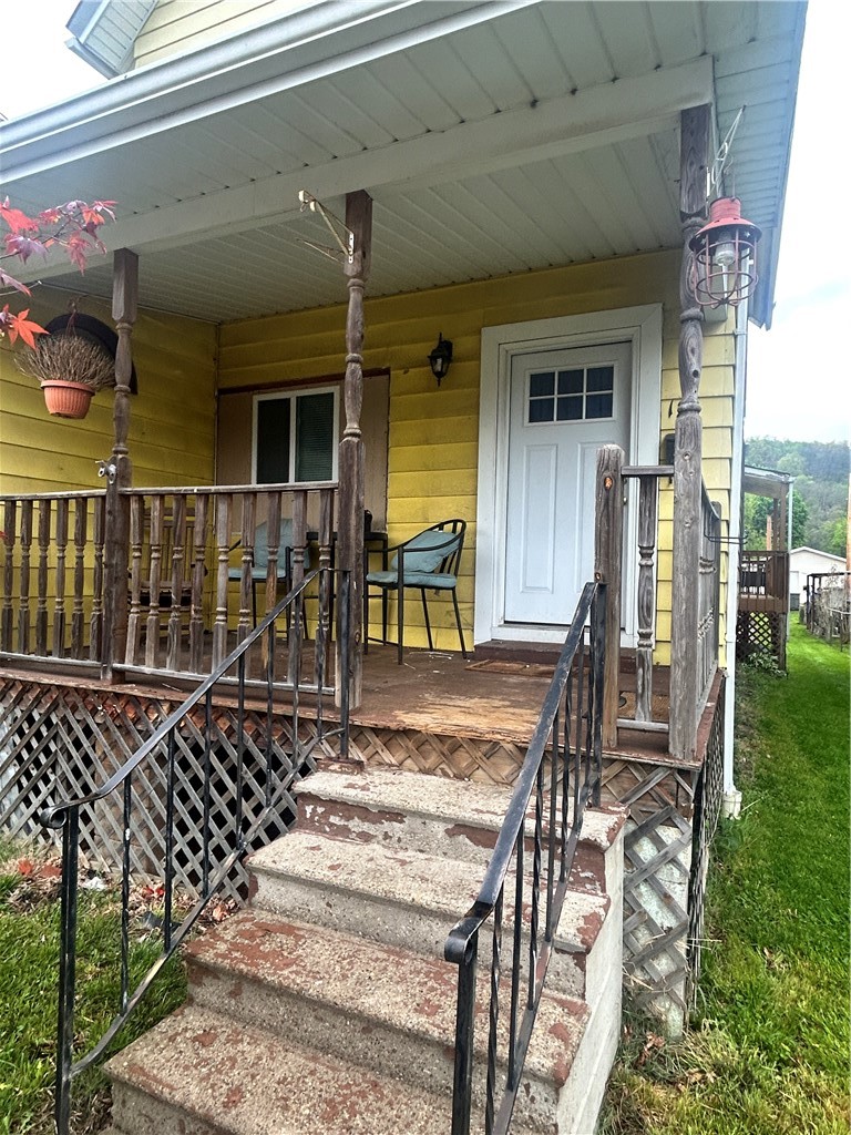 121 Elizabeth Ave