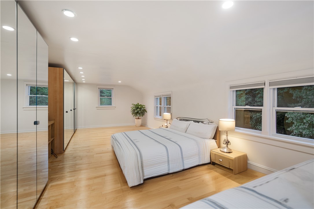 Bell Acres, Pennsylvania 15143, United States, 4 Bedrooms Bedrooms, ,4 BathroomsBathrooms,Residential,Active,18718