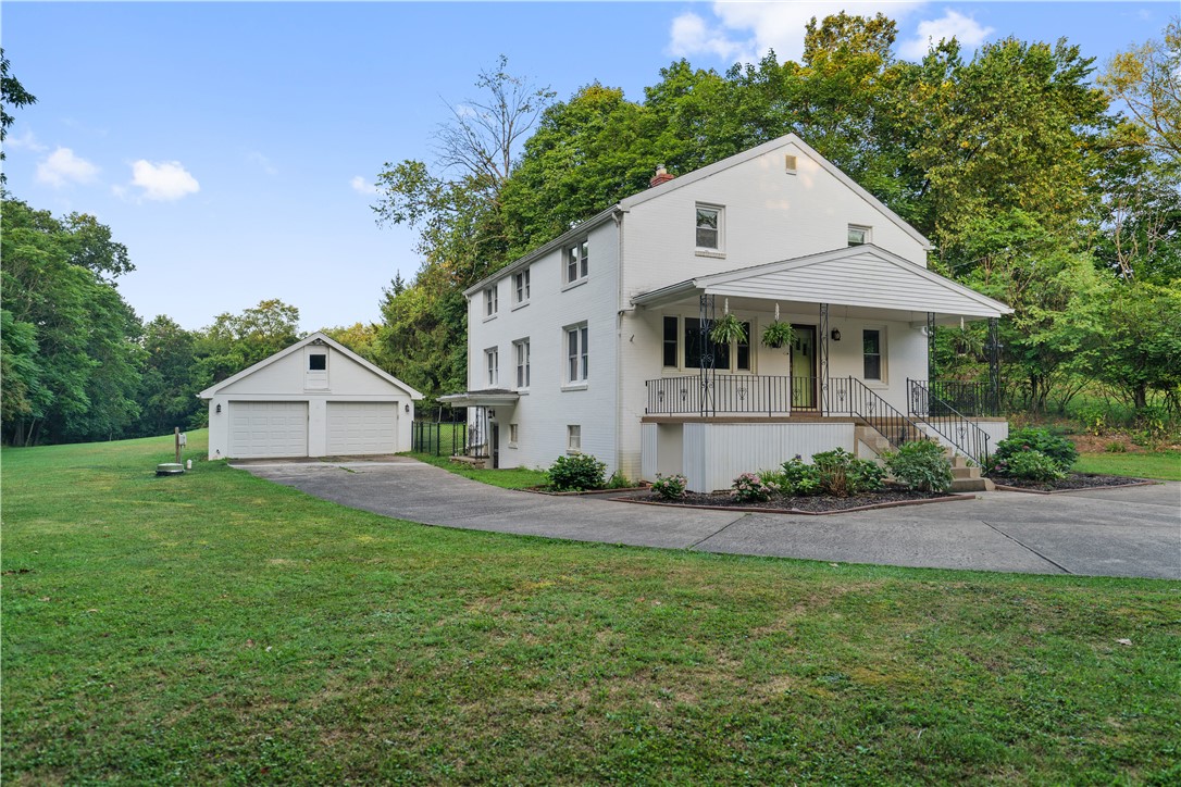 Bell Acres, Pennsylvania 15143, United States, 4 Bedrooms Bedrooms, ,4 BathroomsBathrooms,Residential,Active,18718