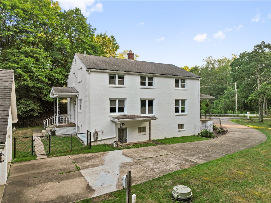 Bell Acres, Pennsylvania 15143, United States, 4 Bedrooms Bedrooms, ,4 BathroomsBathrooms,Residential,Active,18718