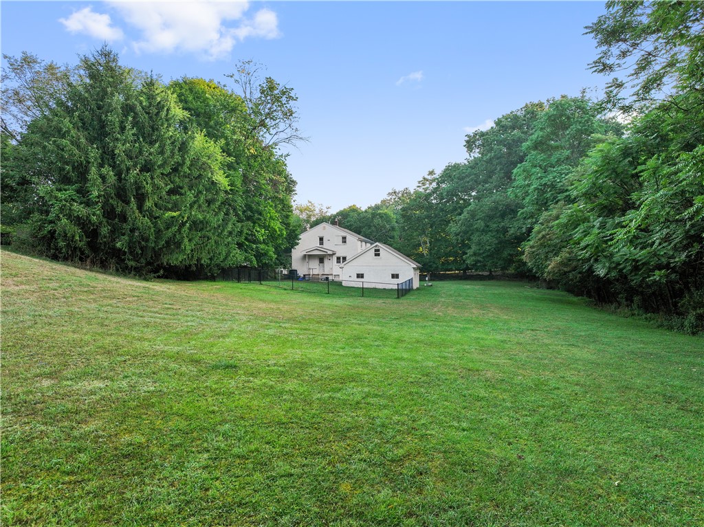 Bell Acres, Pennsylvania 15143, United States, 4 Bedrooms Bedrooms, ,4 BathroomsBathrooms,Residential,Active,18718