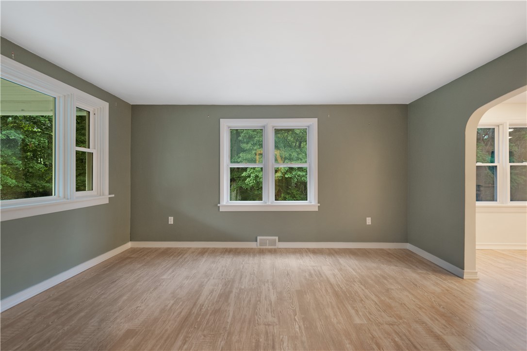 Bell Acres, Pennsylvania 15143, United States, 4 Bedrooms Bedrooms, ,4 BathroomsBathrooms,Residential,Active,18718