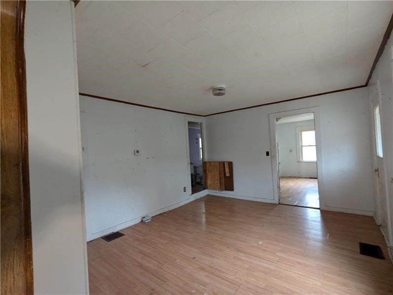 Sharon, Pennsylvania 16146, United States, ,Commercial,Active,26377