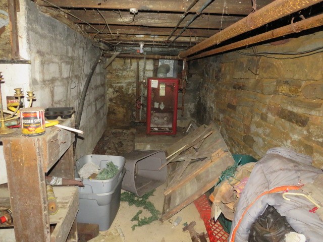 321 Pitt St