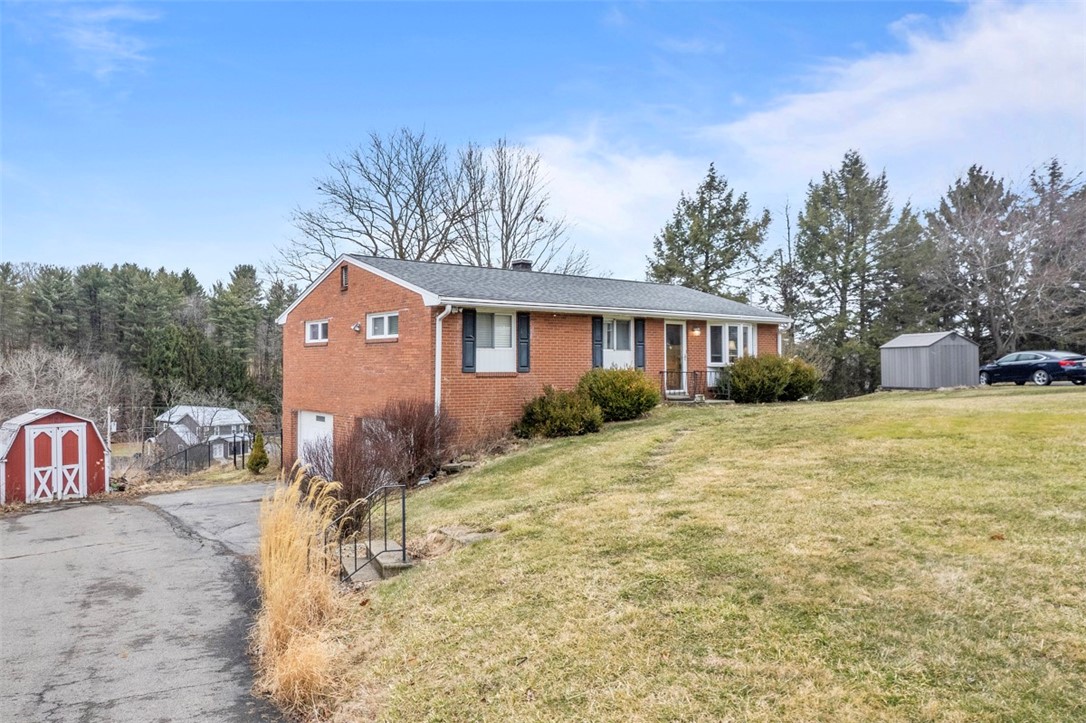 108 Tanglewood Dr