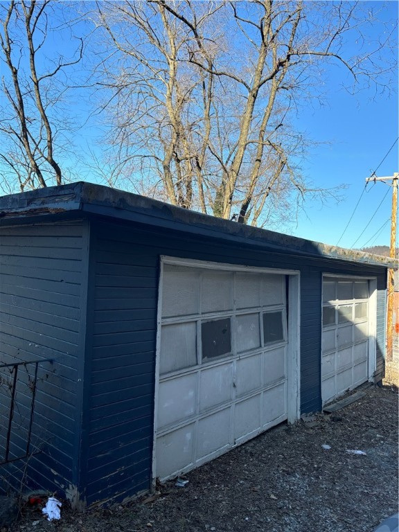 218 High St St, Brownsville, Pennsylvania image 2