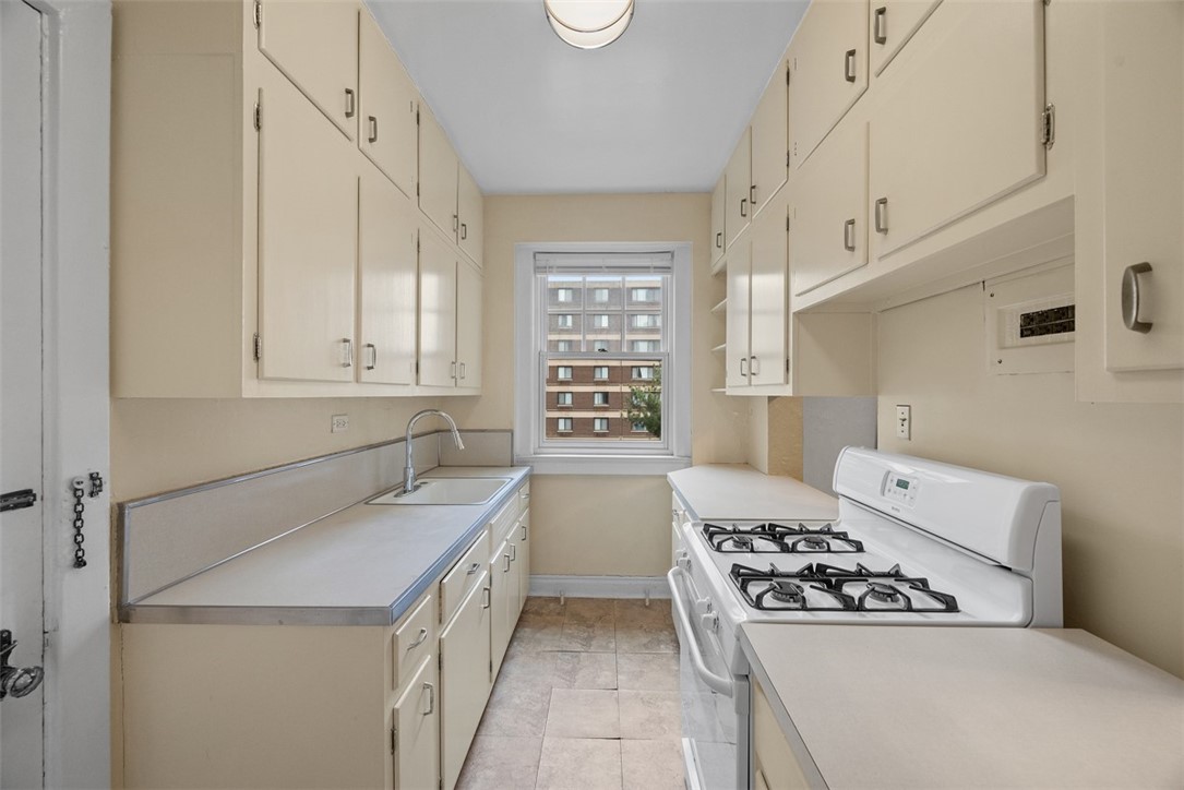 166 N Dithridge St St #3F, Oakland, Pennsylvania image 11