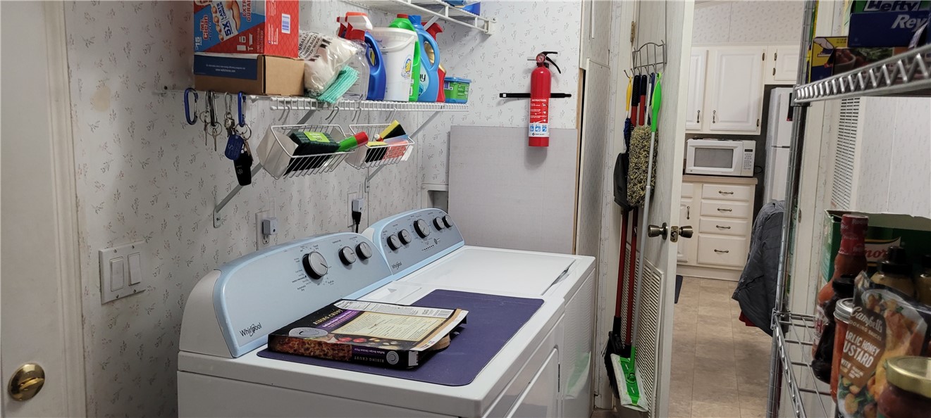 Plum Boro, Pennsylvania 15239, United States, 2 Bedrooms Bedrooms, ,2 BathroomsBathrooms,Residential,Contingent,1213