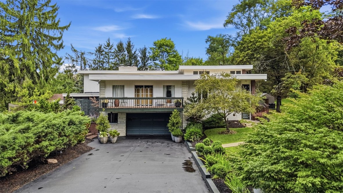 9687 Babcock Blvd