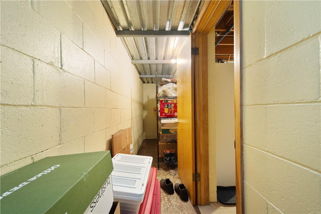 8043 Lawrence Drive Dr, Bethel Park, Pennsylvania image 33