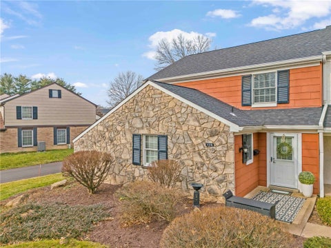 Photo for 114 Roscommon Place