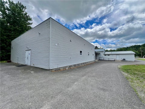 Photo of 4617 New Castle Rd, New Wilmington, PA 16142 (MLS # 1760286)