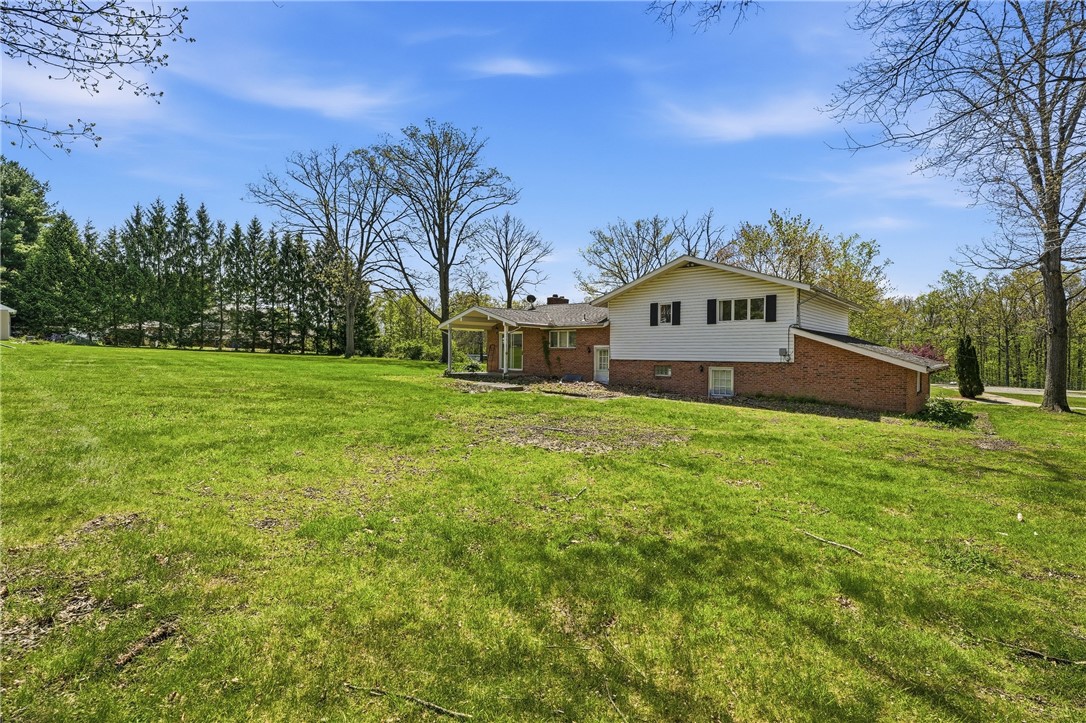 1908 Memorial Dr