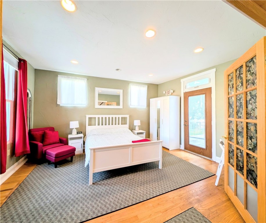 Ligonier Boro, Pennsylvania 15658, United States, 4 Bedrooms Bedrooms, ,2 BathroomsBathrooms,Residential,Active,181101