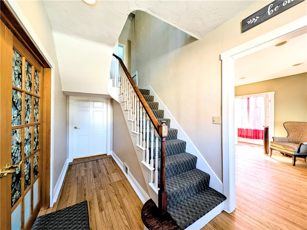 Ligonier Boro, Pennsylvania 15658, United States, 4 Bedrooms Bedrooms, ,2 BathroomsBathrooms,Residential,Active,181101