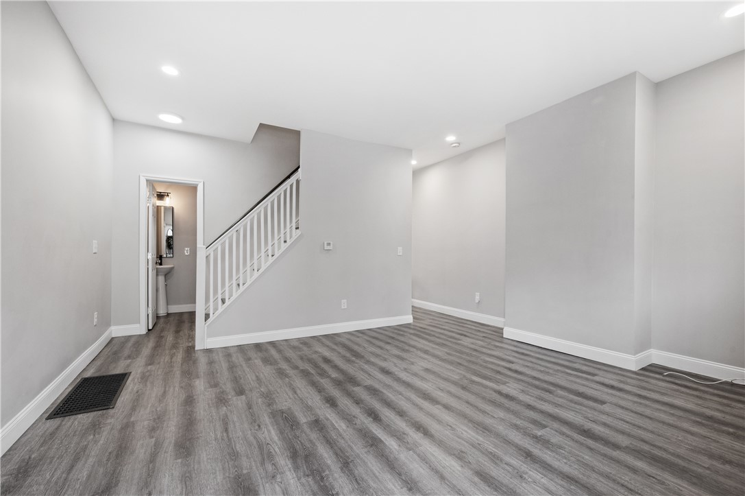 3928 Mintwood Street