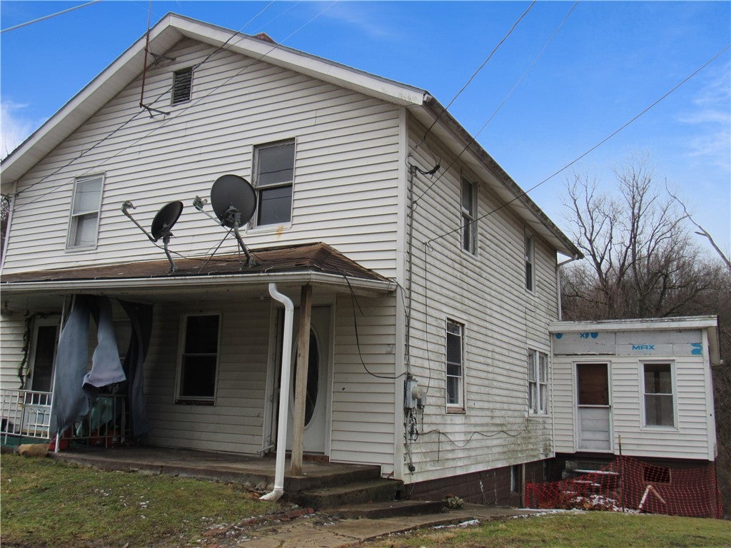 Photo 1 of 17 — 211 Melrose Street, Luzerne Twp, PA 15433
