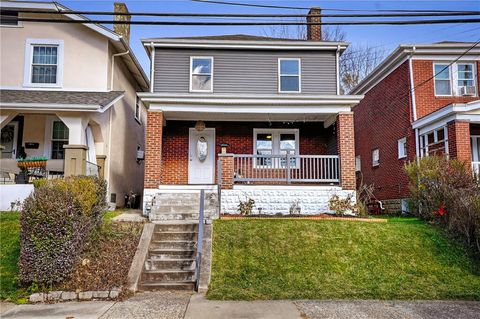 Photo of 839 Norwich Ave, Pittsburgh, PA 15226 (MLS # 1738363)
