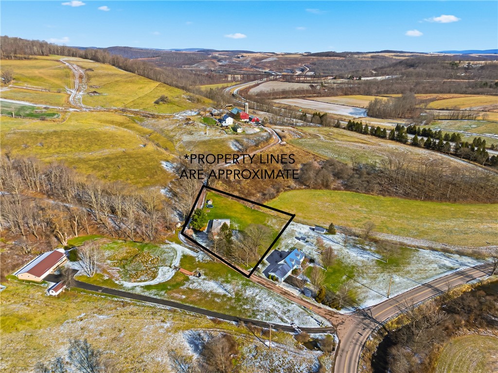 Summit Twp, Pennsylvania 15552, United States, 3 Bedrooms Bedrooms, ,1 BathroomBathrooms,Residential,Contingent,249822