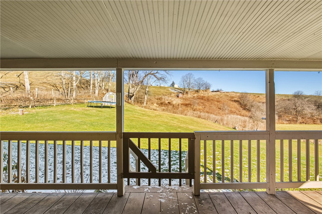 Summit Twp, Pennsylvania 15552, United States, 3 Bedrooms Bedrooms, ,1 BathroomBathrooms,Residential,Contingent,249822