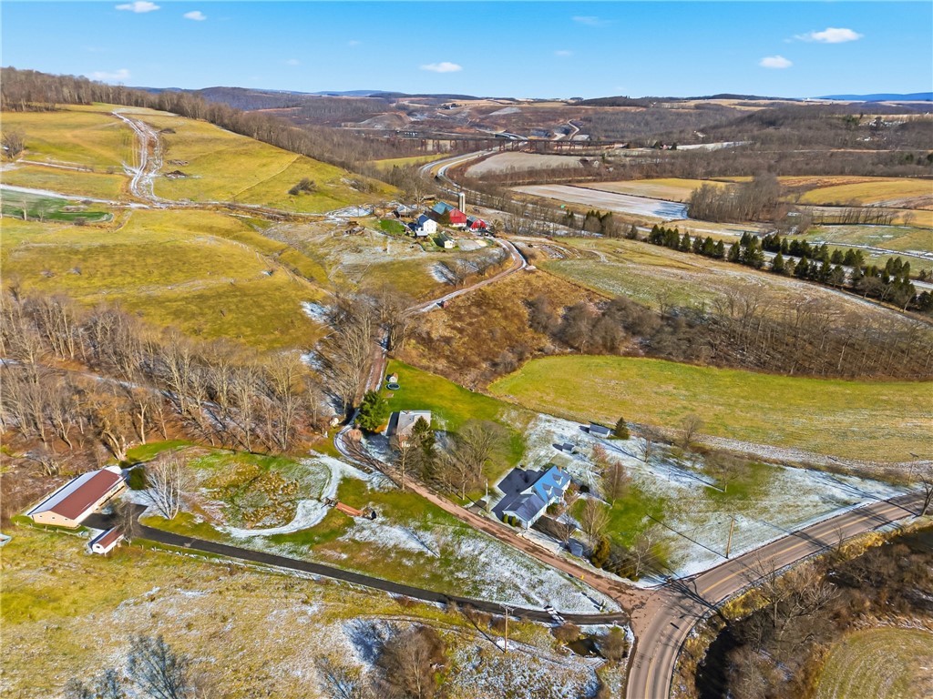 Summit Twp, Pennsylvania 15552, United States, 3 Bedrooms Bedrooms, ,1 BathroomBathrooms,Residential,Contingent,249822