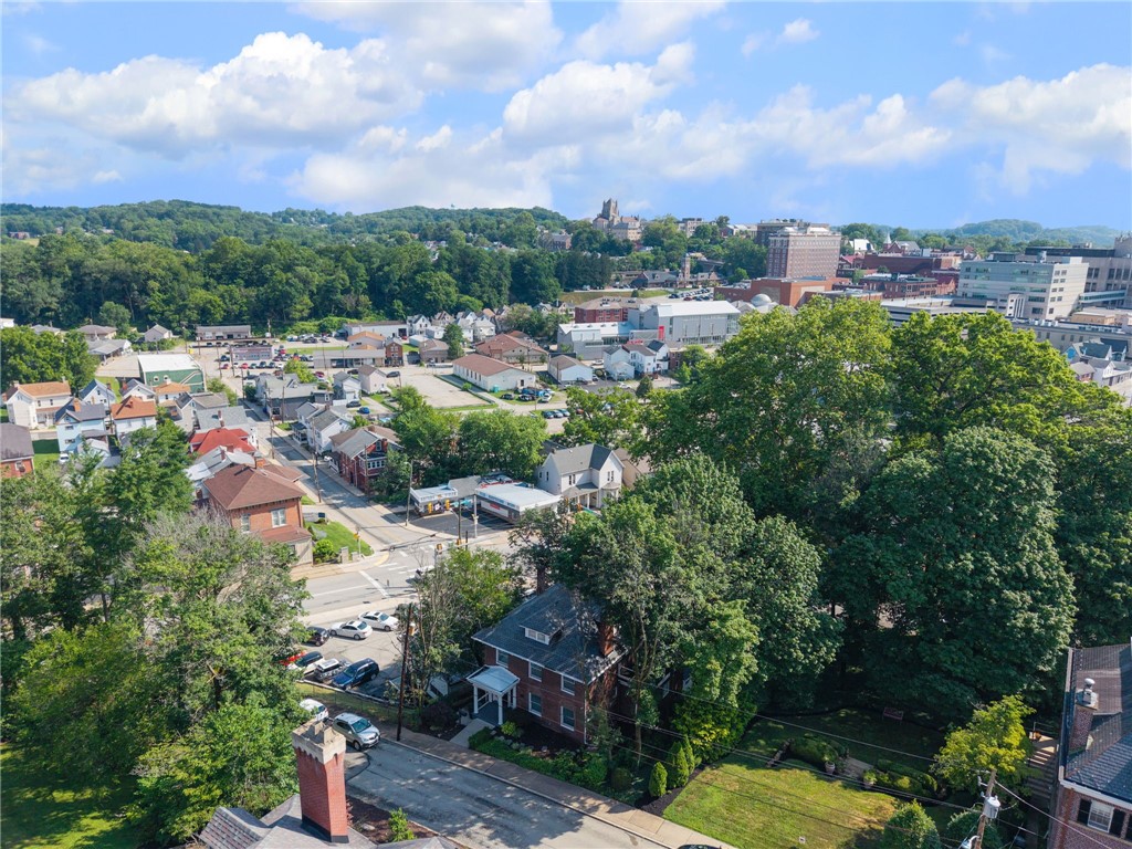City Of Greensburg, Pennsylvania 15601, United States, 5 Bedrooms Bedrooms, ,3 BathroomsBathrooms,Residential,Active,175577