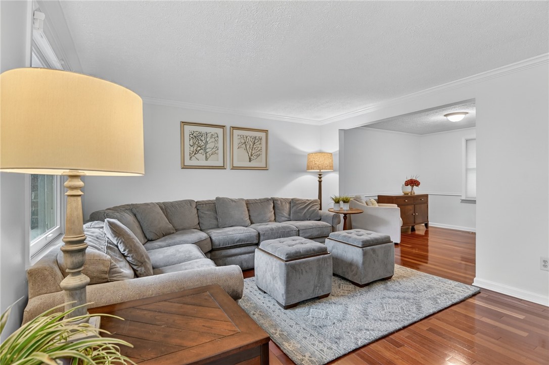 847 MACARTHUR DRIVE